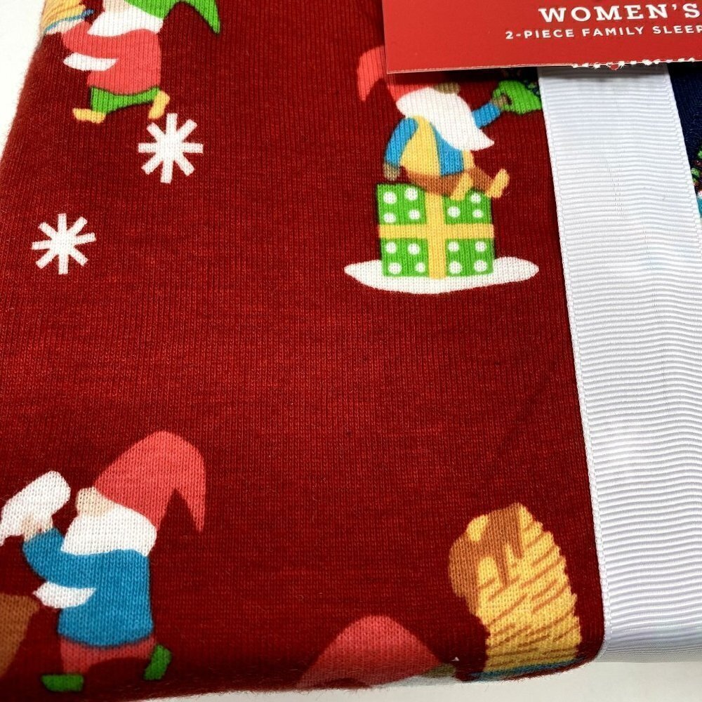 Target Women's Plus Sz 4X Holiday Gnomes Matching Family PJ Set Wondershop™ Red - Picture 5 of 5